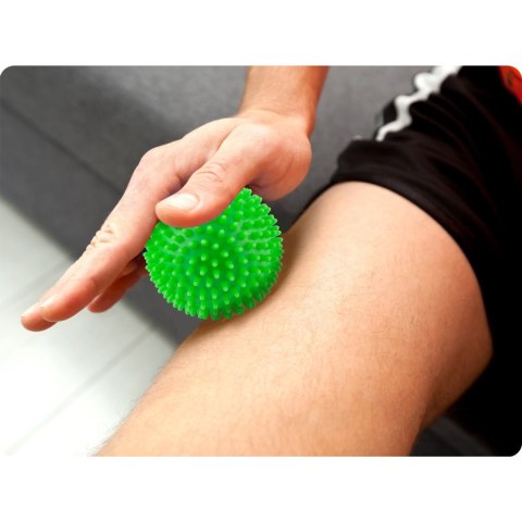 PIŁKA DO MASAŻU I FITNESS 9CM NS-957 ZIELONA