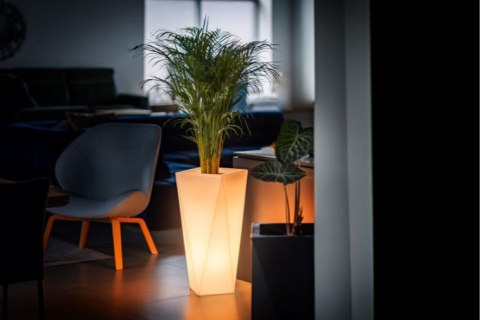 DESIGNERSKA DONICA MONUMO VASO BIAŁA Z OŚWIETLENIEM
